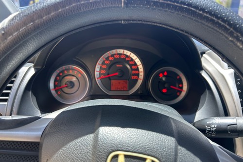 Old 2010 Honda City 1.3L S MT