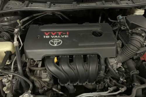 Old 2010 Toyota Corolla Altis 1.6 G MT