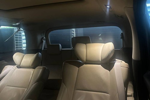 Old 2017 Toyota Alphard 3.5 Gas AT