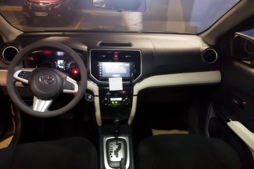 Second hand 2022 Toyota Rush G 