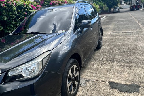 Old 2018 Subaru Forester 2.0i-L