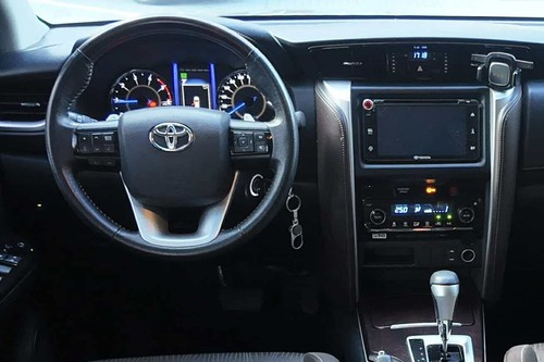 Used 2022 Toyota Fortuner 2.4 G Diesel 4x2 AT