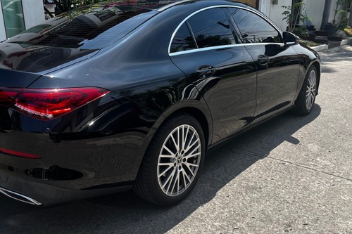 Old 2020 Mercedes-Benz CLA-Class 180 Progressive