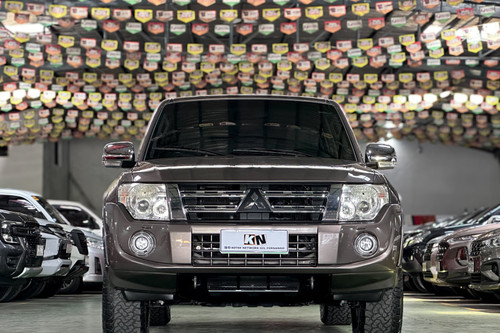 Second hand 2012 Mitsubishi Pajero GLS 3.8 V6 Gas 4WD AT 