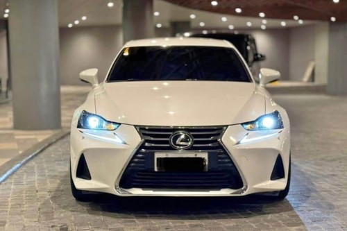 Used 2018 Lexus IS
