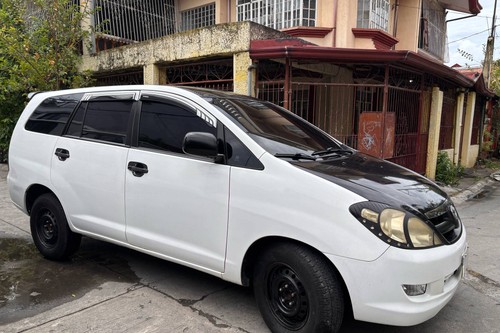 2nd Hand 2005 Toyota Innova 2.0 E Gas MT