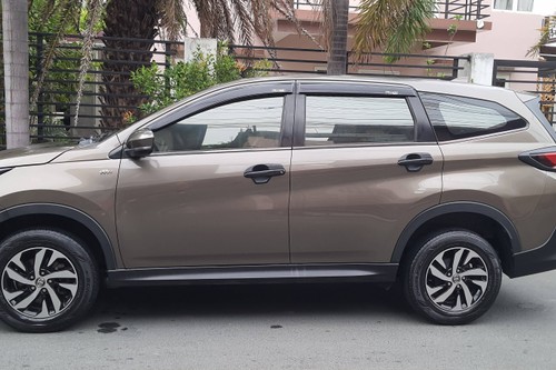 2nd Hand 2020 Toyota Rush 1.5 E AT