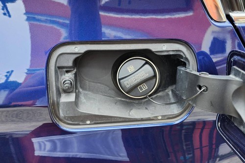 Old 2018 BMW 3 Series Sedan 320i Luxury