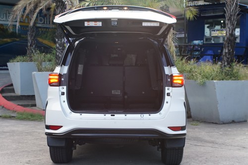 Old 2023 Toyota Fortuner 4x2 2.8L LTD AT