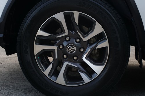 Second hand 2023 Toyota Fortuner 4x2 2.8L LTD AT 