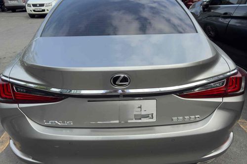Second hand 2018 Lexus ES 350 