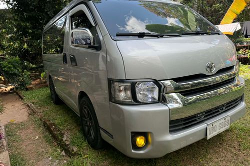 2nd Hand 2016 Toyota Hiace 2.5 L GL AT