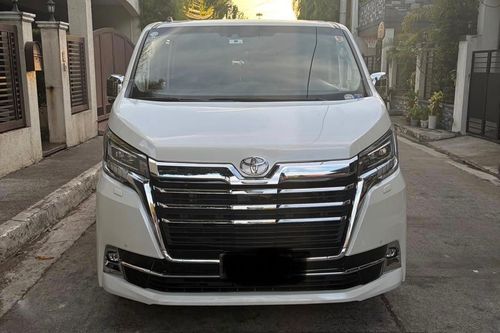 2nd Hand 2023 Toyota Hiace Super Grandia Elite AT