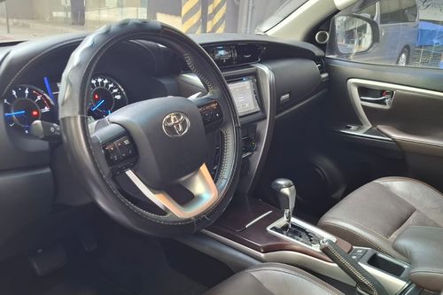 Second hand 2017 Toyota Fortuner 2.4 V AT 