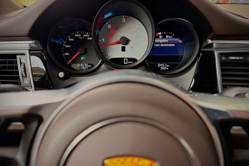 Old 2016 Porsche Macan S Diesel
