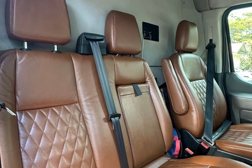 Old 2020 Ford Transit 2.2L 4x2 MT