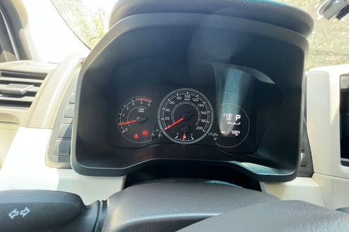 Old 2026 Toyota Hiace GL Grandia A/T