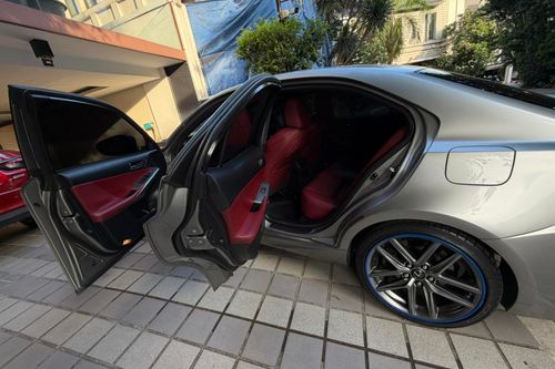 Second hand 2014 Lexus IS 350 F-Sport 