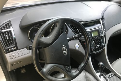 Old 2012 Hyundai Sonata 2.0 GLS AT