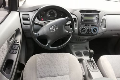 Used 2009 Toyota Innova 2.5L E AT