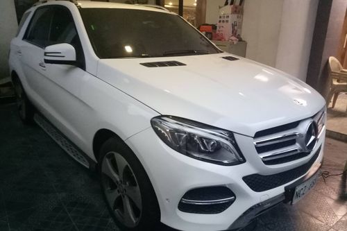 Second hand 2016 Mercedes-Benz GLE-Class 2.0L GLE300d AT 