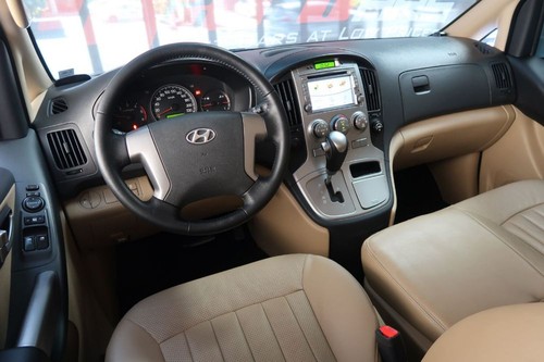 Used 2015 Hyundai Grand Starex 2.5L CRDI AT PLATINUM