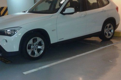 Second hand 2012 BMW X1 sDrive 18i 