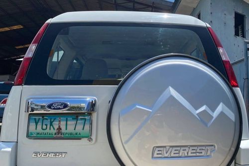 Old 2008 Ford Everest 2.5L XLT MT
