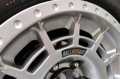 Used 2006 Mitsubishi Pajero 2.8L Field Master Limited Edition AT`