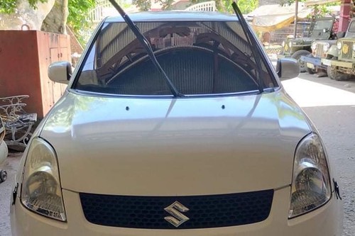 Old 2009 Suzuki Swift GLX CVT