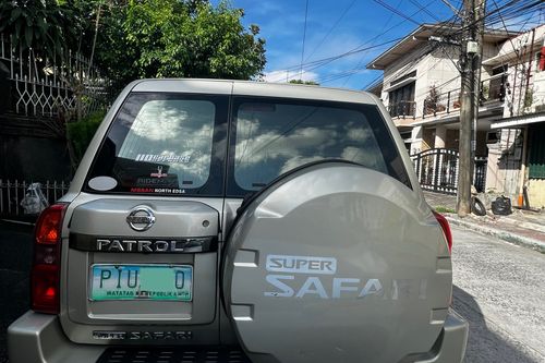 Old 2014 Nissan Patrol Super Safari 3.0L Turbo Automatic 4x4