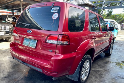 Second hand 2011 Ford Escape 2.3L XLT AT FWD 
