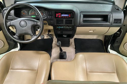 Used 2017 Isuzu Crosswind XL MT