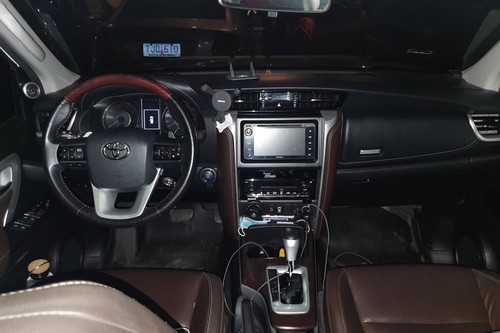 Second hand 2018 Toyota Fortuner 2.8 V Diesel 4x4 AT 