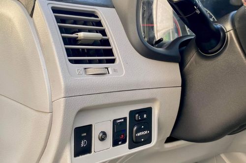 Used 2009 Toyota Corolla Altis 1.6 E MT