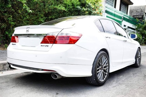 Second hand 2014 Honda Accord 3.5 SV AT V6 