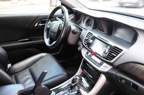 Second hand 2014 Honda Accord 3.5 SV AT V6 