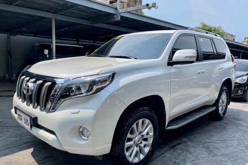 Second hand 2016 Toyota Land Cruiser Prado 4.0L VX AT 
