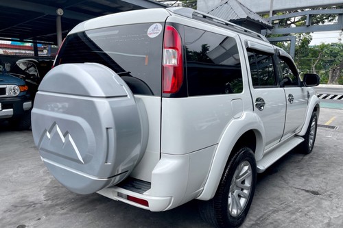 Second hand 2014 Ford Everest 2.5L Limited AT 