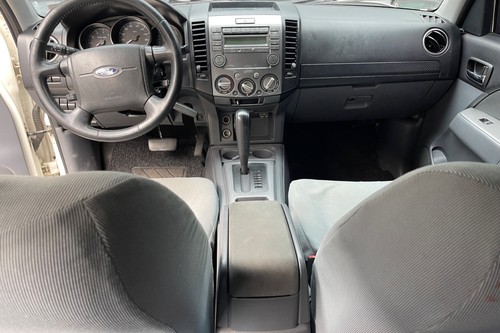 Used 2014 Ford Everest 2.5L Limited AT