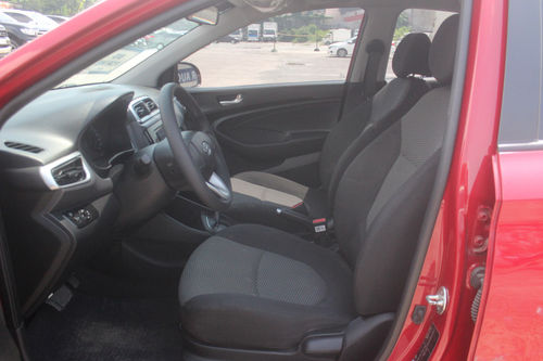 Second hand 2020 Hyundai Reina GL 4AT 