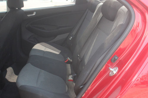 Used 2020 Hyundai Reina GL 4AT