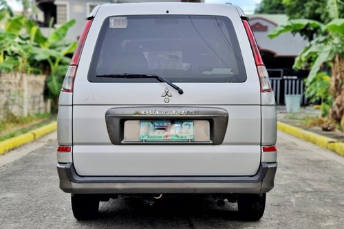 Second hand 2010 Mitsubishi Adventure 2.5 GLS Sport MT 
