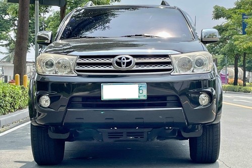 Second hand 2009 Toyota Fortuner 2.7 G AT 