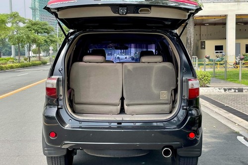 Old 2009 Toyota Fortuner 2.7 G AT