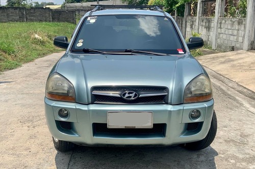 Second hand 2009 Hyundai Tucson 2.2L GLS AT 