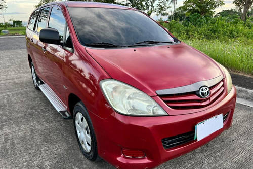 Used 2012 Toyota Innova 2.5L J MT