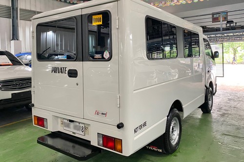 Used 2021 Isuzu Traviz L