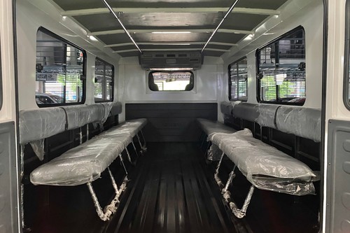 Used 2021 Isuzu Traviz L