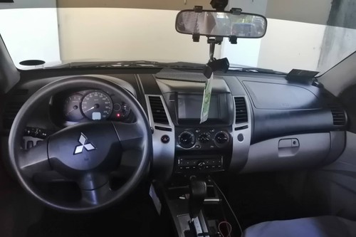 Old 2014 Mitsubishi Montero Sport GLX 4x2 AT